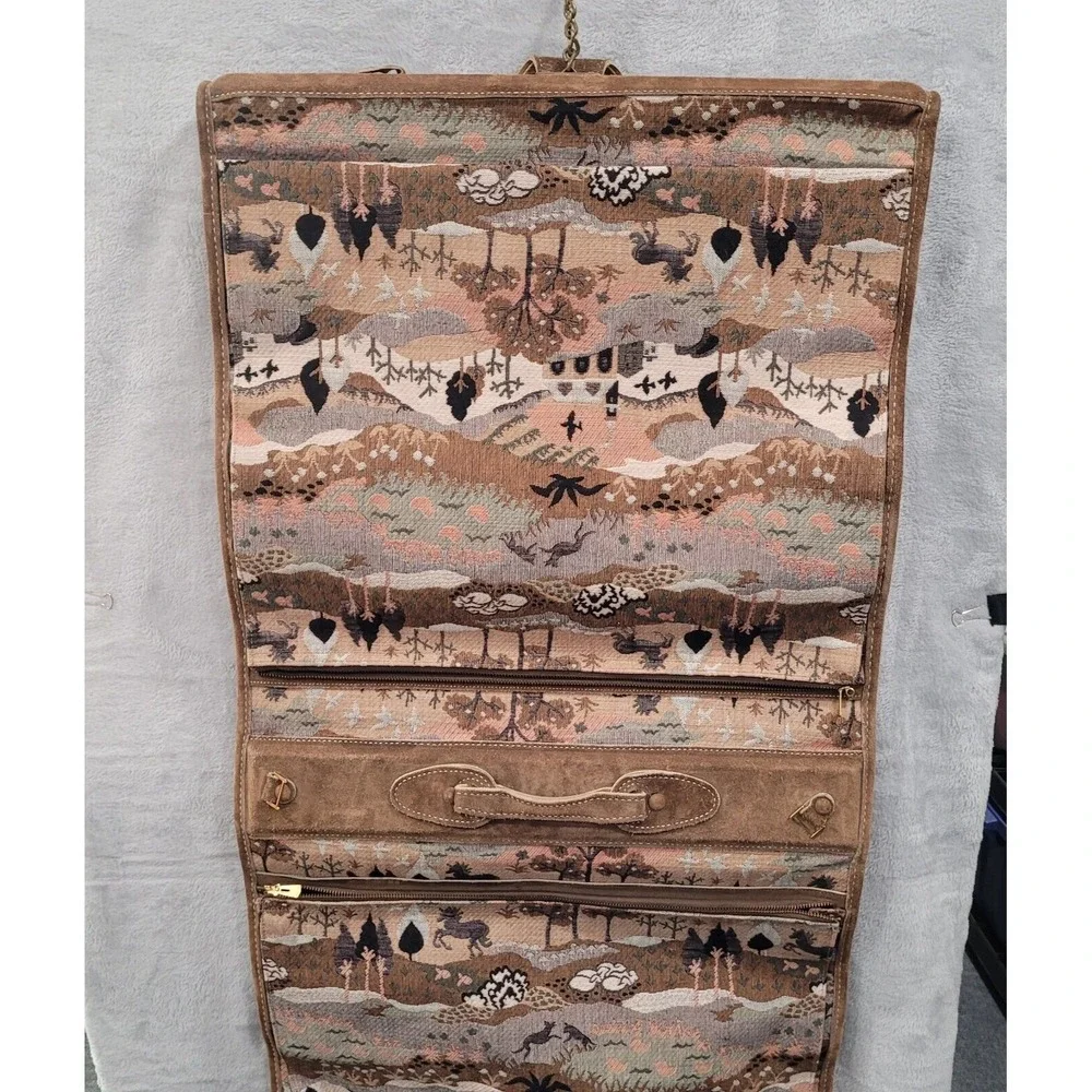 Vintage Garment Bag Embroidered‎ Tapestry Woodsland Animals Scenes